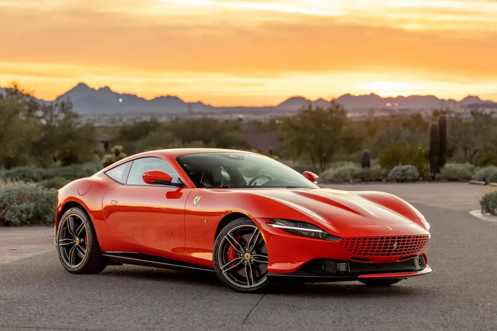 Ferrari Roma Full Carbon Pack + JBL 2022